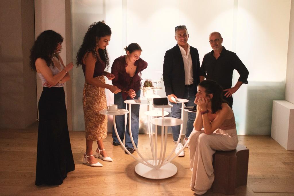 Team Light Station nello showroom